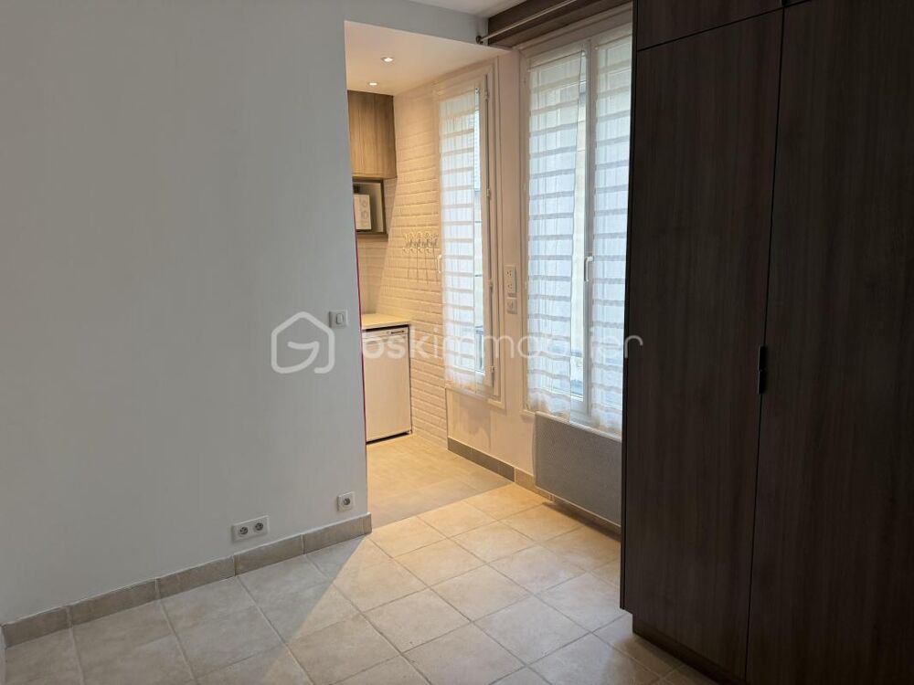 Location Appartement Studio avec salle d'eau et wc Paris 7