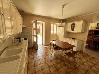  Maison à vendre 12 pièces 270 m²