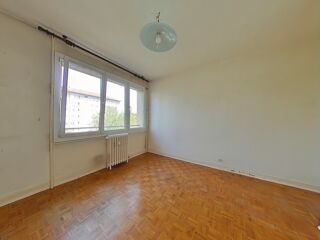  Appartement à vendre 6 pièces 146 m²