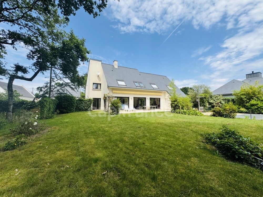 MESQUER- A 100 M DE LA MER ET ACCES À PIED AUX COMMERCES - A VENDRE MAISON 7 CHAMBRES - 200 m2 HAB - PISCINE - JARDIN SANS VIS À