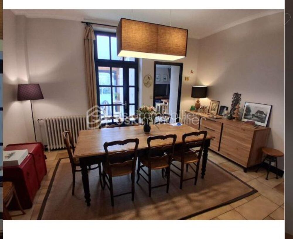 Vente Propriété/Château Maison bourgeoise rénovée 7 pièces – Jardin & calme à Orléans-Bannier Orleans