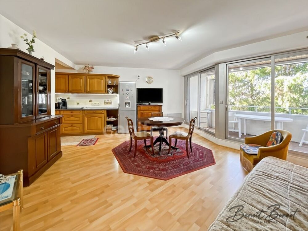 Vente Appartement EXCLUSIVITÉ – BÉNODET – LE BORD DE MER À PIED, T3 AVEC GARAGE ET CAVE Benodet