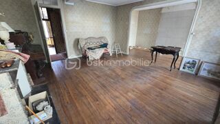  Immeuble à vendre 15 + pièces 703 m²