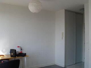  Appartement à louer 1 pièce 24 m²