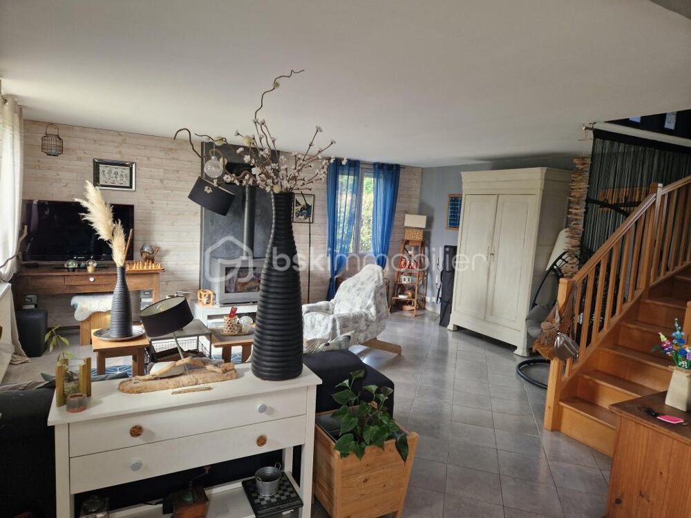 CHARMANTE MAISON