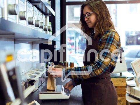 Murs local commercial CANET EN ROUSSILLON (66) 239000 66140 Canet en roussillon