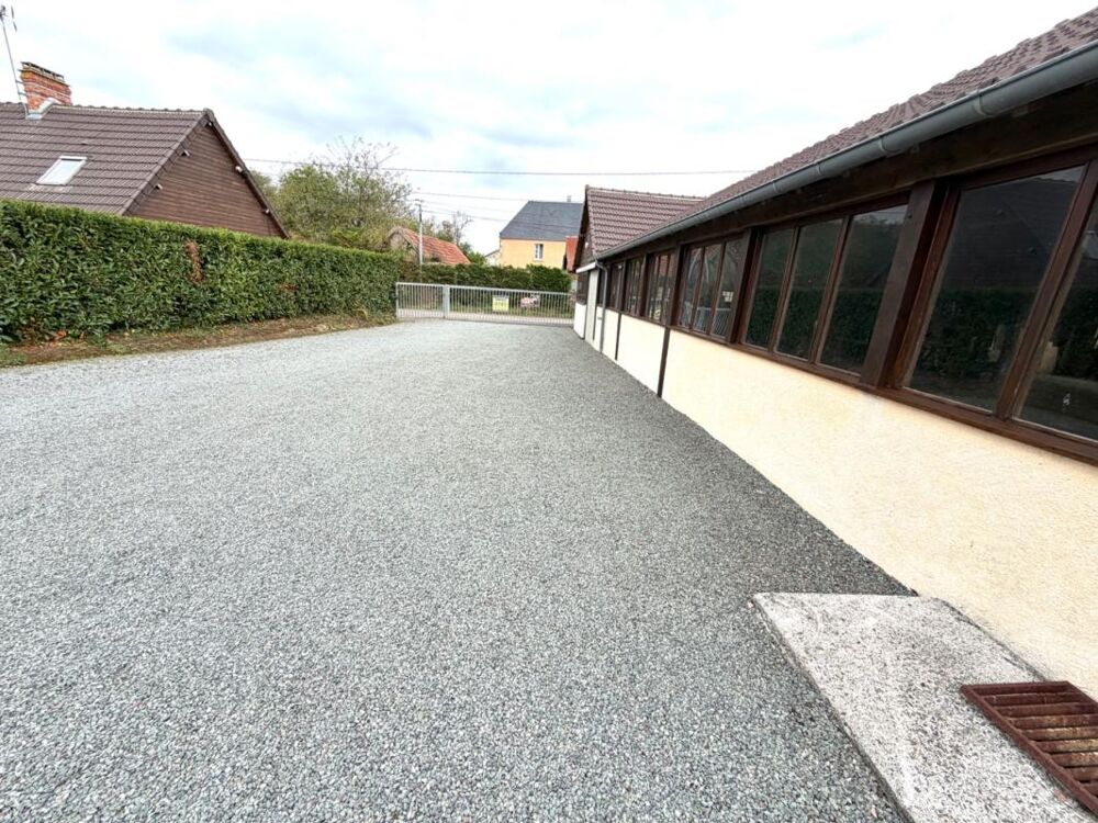 Vente Maison # MÉAUTIS (50) – PROPRIÉTÉ DE CARACTÈRE AVEC PLUS DE 900 M² DE BÂTIMENTS – IDÉALE POUR ENTREPRENEUR Meautis