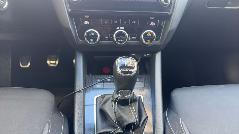 Octavia RS III 2 TSI 230 N/A 2017 occasion 92800 Puteaux