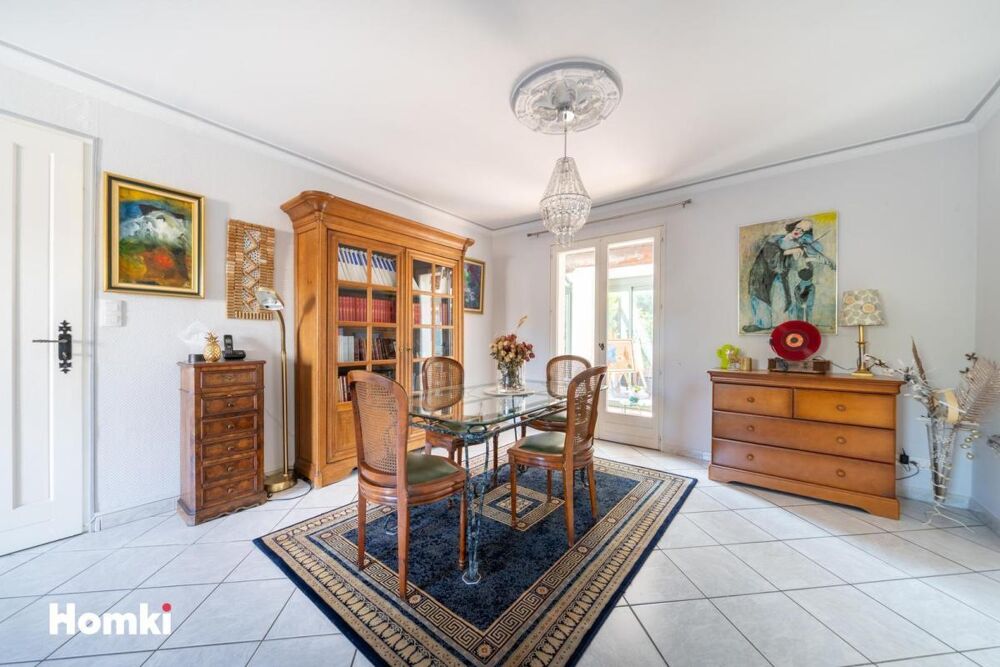 Vente Villa DPE C Villa 7 pièces de 155m2 avec piscine sur Sarrians Orange