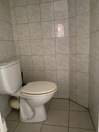  Appartement à louer 2 pièces 38 m²