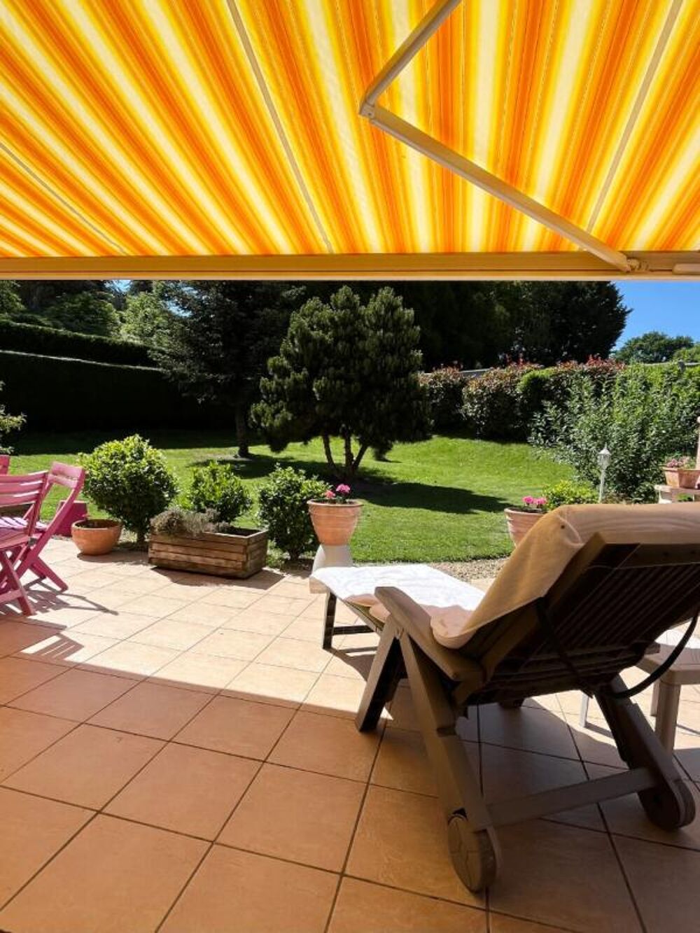 Maison plain-pied : 4 pièce(s) 90 m2 - Jardin et garage