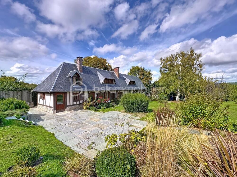 Maison de campagne avec grande dépendance et piscine