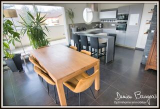  Appartement  vendre 4 pices 111 m