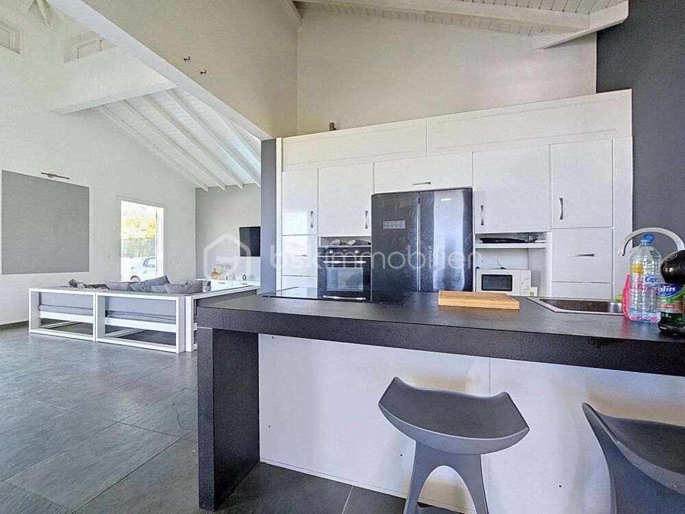 à vendre  Villa Saint-François (97118)