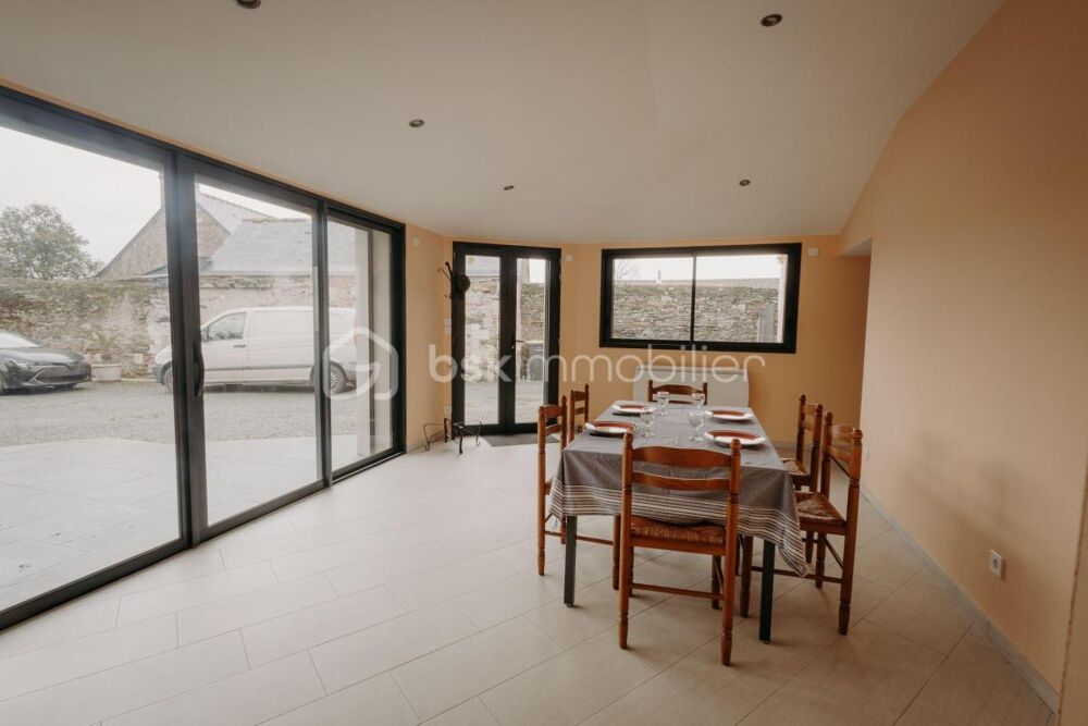 Vente Maison maison sur Saint Jean de Linières à proximité de la voix rapide Saint jean de linieres