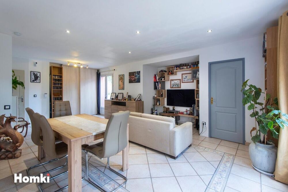 � vendre  Maison Aix-en-Provence (13090)