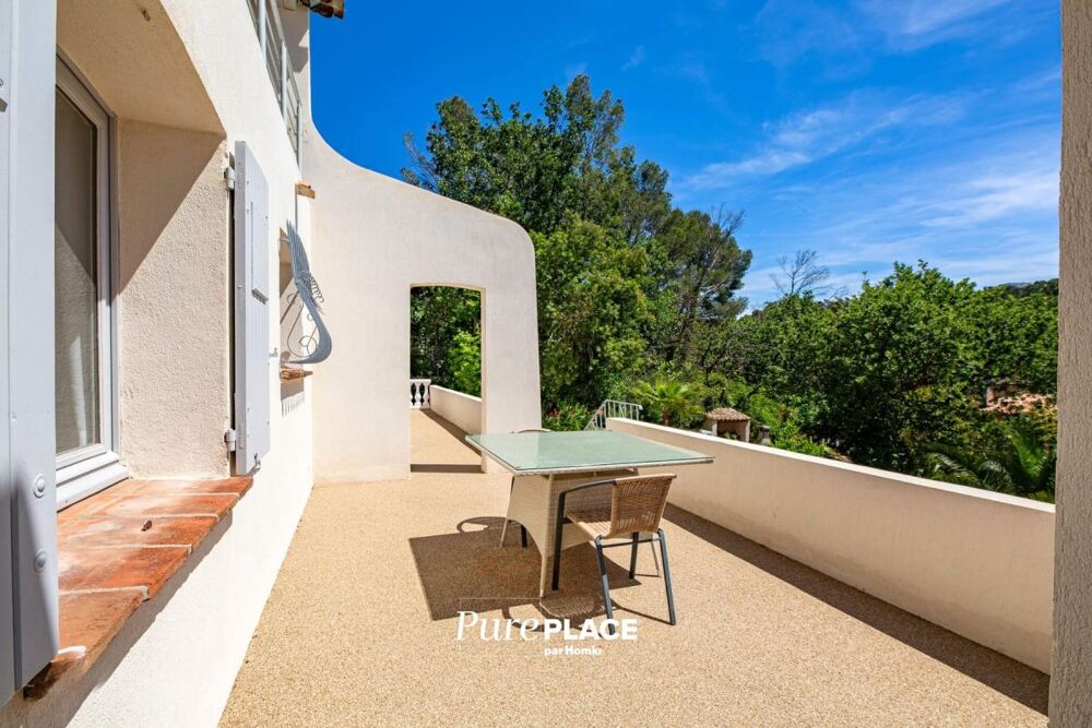 à vendre  Maison Saint-Raphaël (83700)