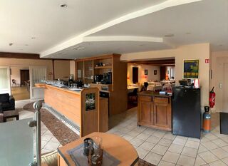  H�tel Particulier � vendre 15 + pi�ces 2000 m�