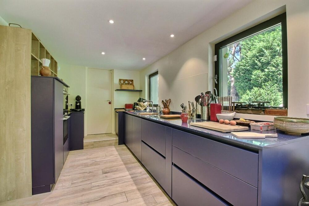 Vente Maison Maison indépendante de 218.63 m², terrain de 1928 m² Aix les bains