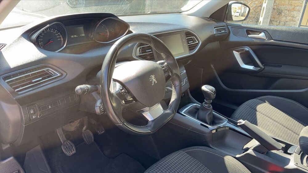 308 SW II 1.5 BlueHDi 100 Allure 2019 occasion 45120 Chalette Sur Loing