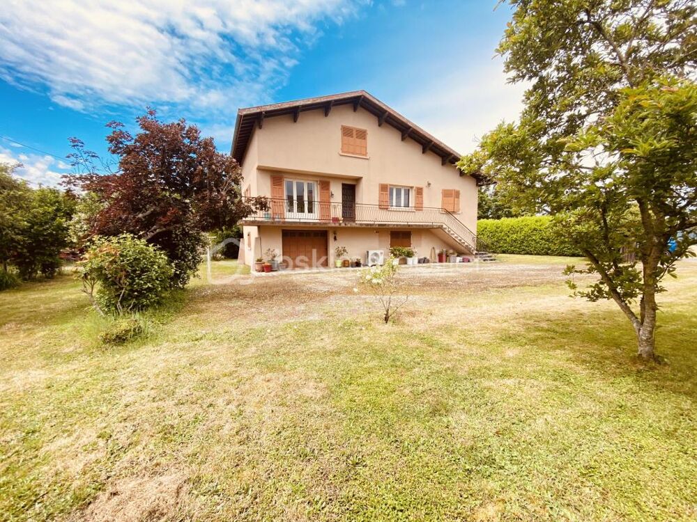 Vente Maison Maison de 92 m2 Marlieux avec fort potentiel! Marlieux