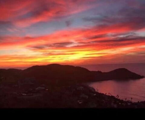  DEUX VILLAS UNIQUES A TOINY A SAINT BARTHELEMY (97133) Villa - 9 pièce(s) - 250 m²