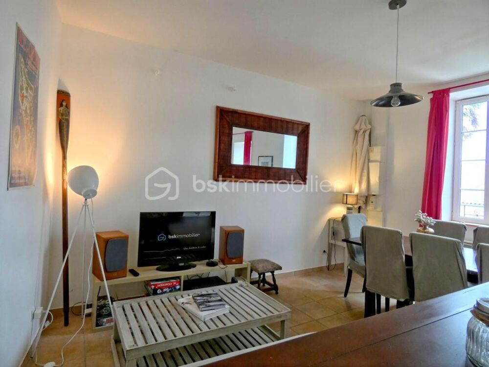 Saint-Georges-d'Oléron  T3 duplex avec piscine au coeur du bourg
