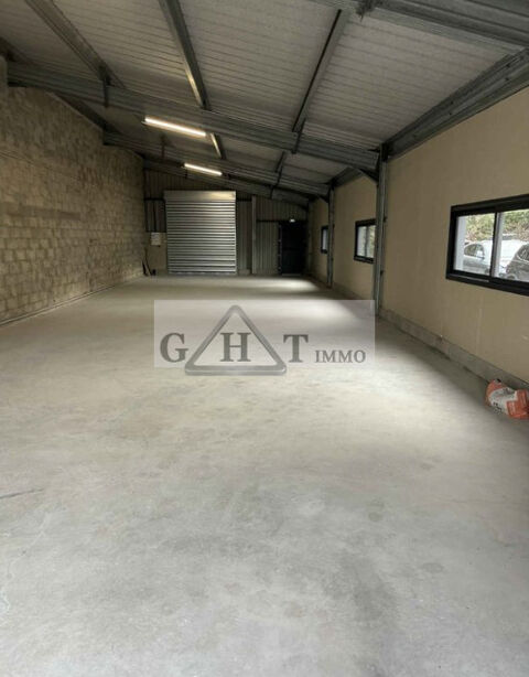   Local Commercial – 200 m² – Creil 