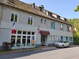  Immeuble � vendre 15 + pi�ces 475 m�