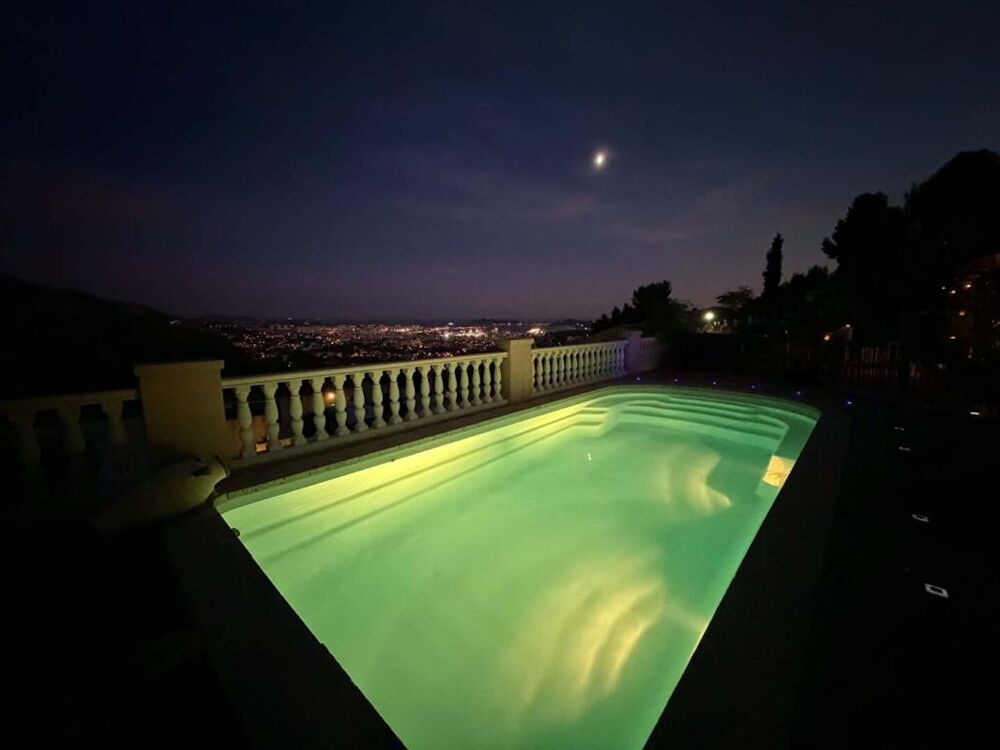 à vendre  Maison Toulon (83200)