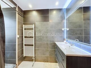  Appartement  vendre 3 pices 70 m