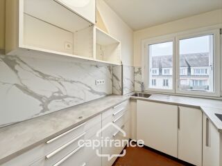  Appartement à louer 2 pièces 43 m²