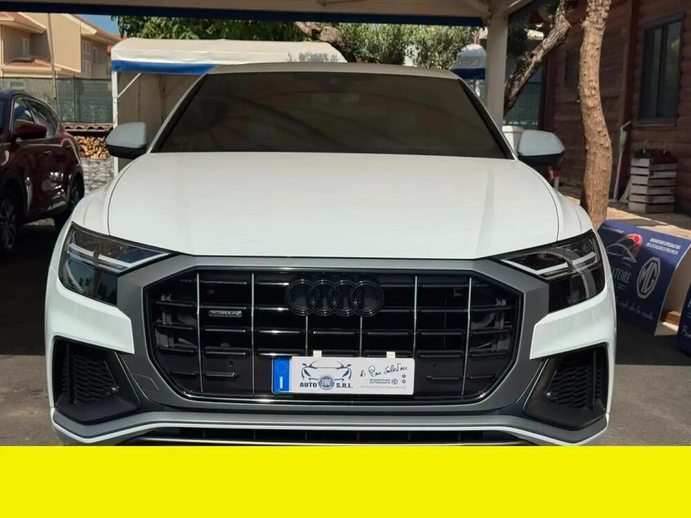 Q8 SUV Premium 2020 occasion 33000 Bordeaux
