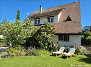  Propriété/château à vendre 6 pièces 211 m²