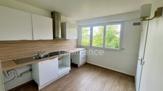  Appartement  vendre 4 pices 76 m