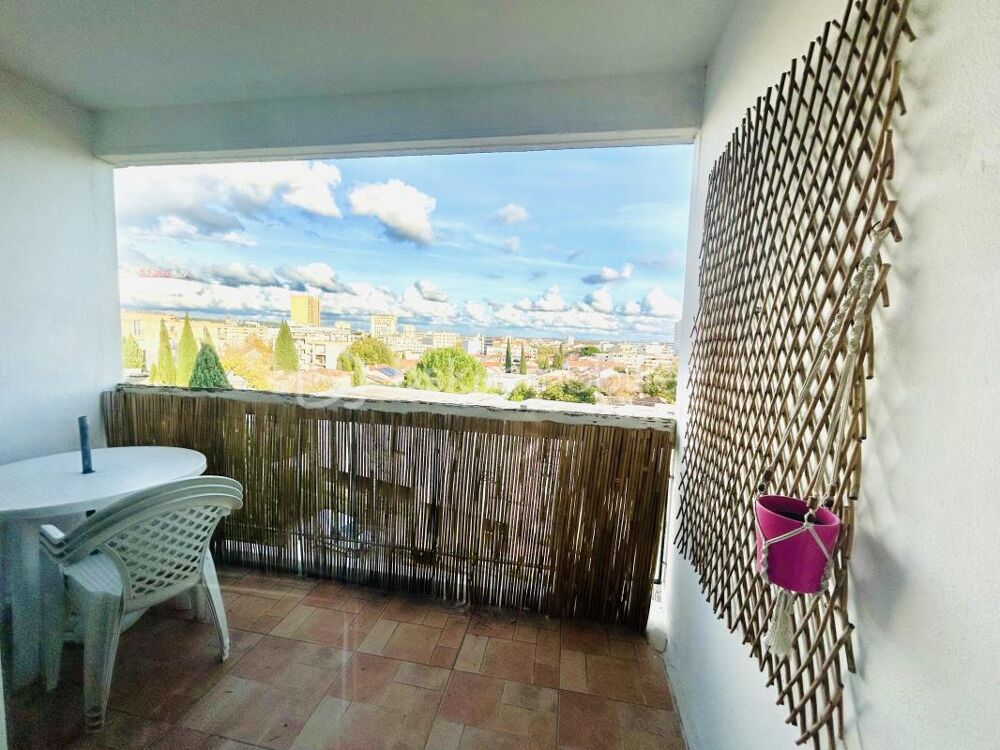 Appartement 79 m²- 3 chambres avec terrasse et vue