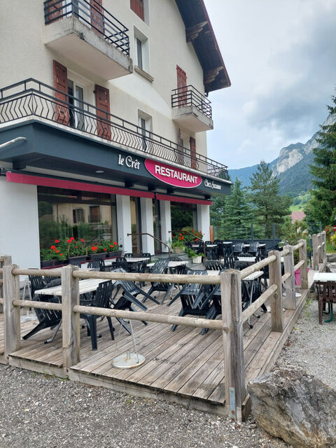 LE PETIT BORNAND LES GLIERES (74), &Agrave; VENDRE – ENSEMBLE IMMOBILIER COMMERCIAL ET R&Eacute;SIDENTIEL 672000 74130 Le petit bornand les glieres