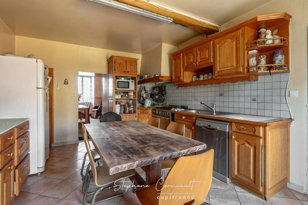 Vente Maison Maison en pierre de 280 m² Neuvic