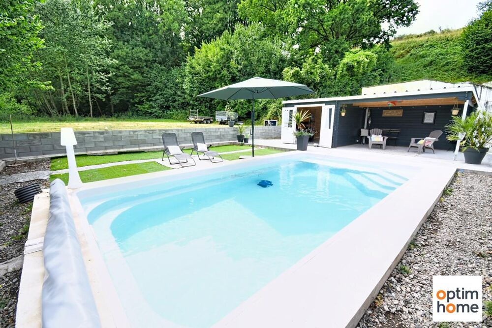 UNE PROPRIÉTÉ DE CARACTÈRE DE 325 M² SUR PLUS DE 35 ARES, AVEC PISCINE ET 11 GARAGES !