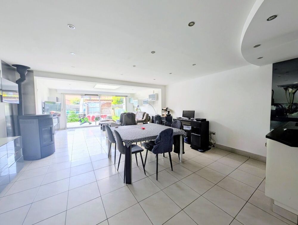 Vente Maison Maison Familiale 5 chambres, jardin, garage Marquette lez lille