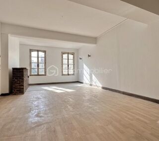  Immeuble à vendre 5 pièces 120 m²