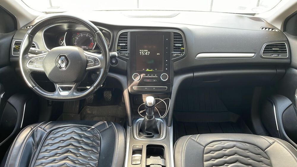 M&eacute;gane IV 1.3 TCe 140 Intens - 5 places 2019 occasion 83000 Toulon