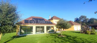  Maison � vendre 7 pi�ces 218 m�