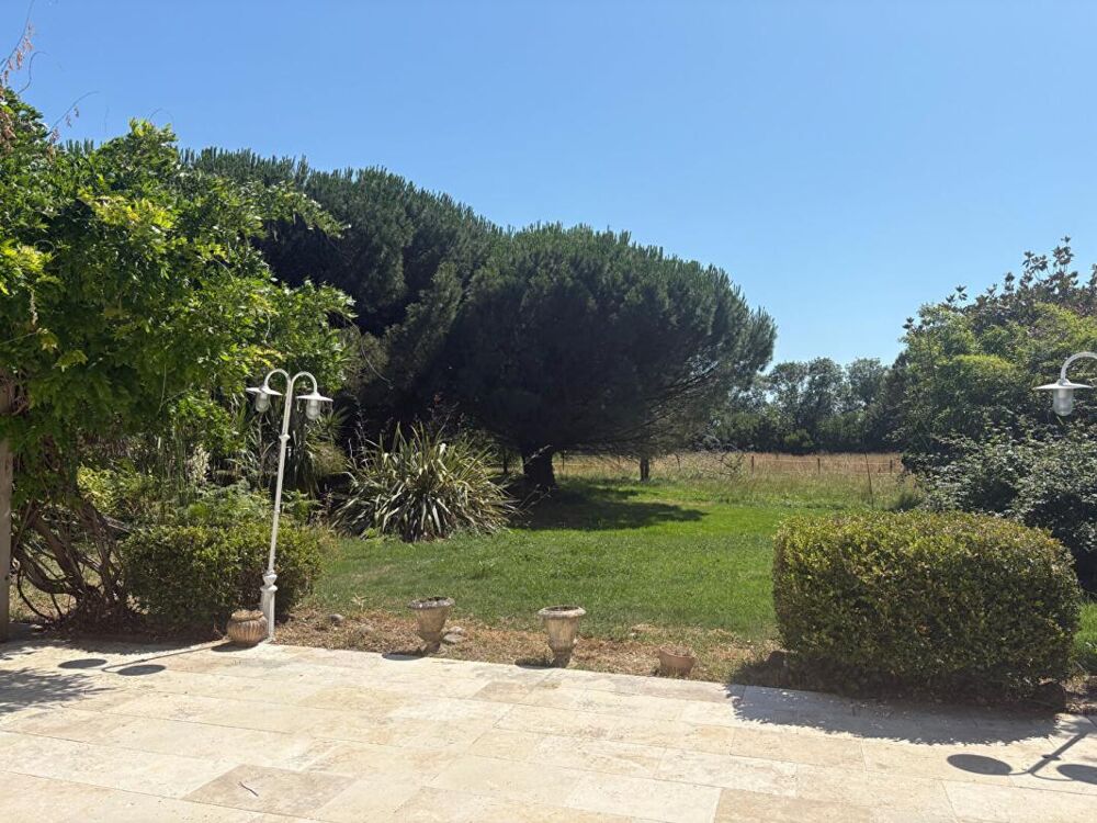 VILLA Saint Laurent De La Pree 120 m2