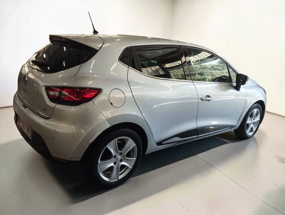Clio IV 1.5 DCI 90 ENERGY INTENS 5P 2014 occasion 06640 Saint-Jeannet