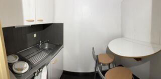  Appartement à louer 1 pièce 28 m²