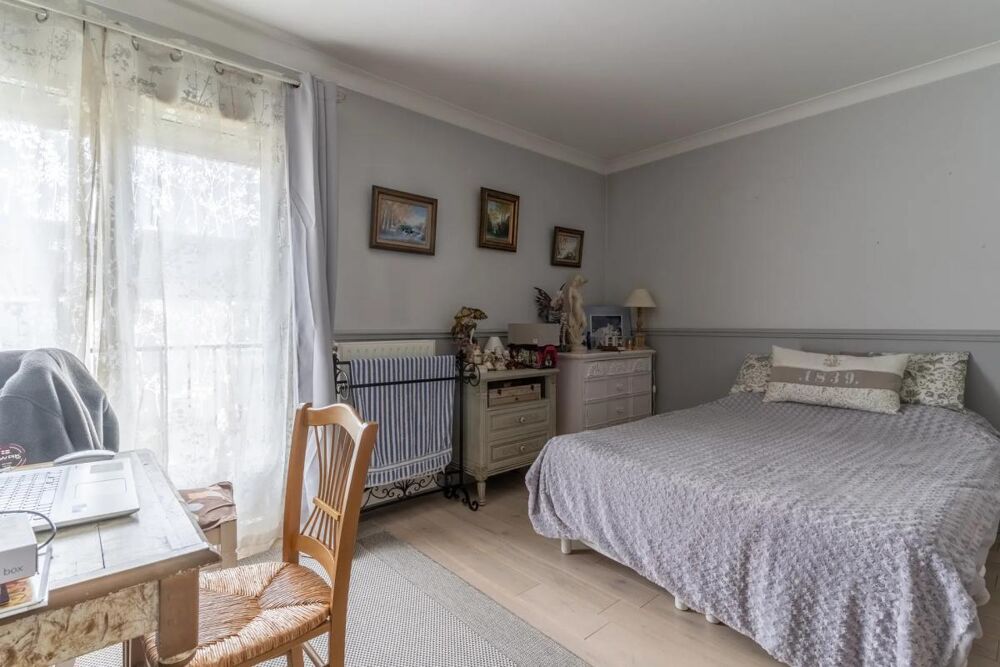 Vente Maison Maison rénovée 4 pièces à Maurepas Maurepas