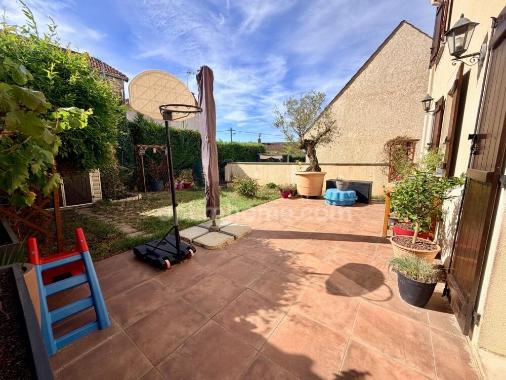 Vente Maison Maison BBC datant de 2012 avec 3 chambres Saintry sur seine