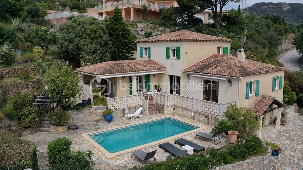  vendre  Villa Bormes-les-Mimosas (83230)