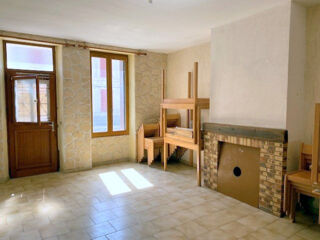  Immeuble � vendre 126 m�